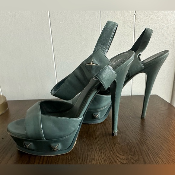 YSL Stilettos - Picture 3 of 9